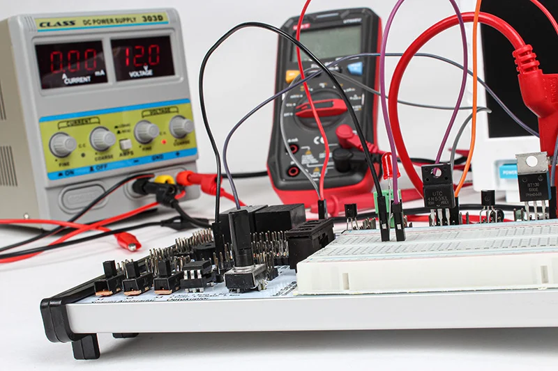 Endüstriyel Elektronik Eğitimi
